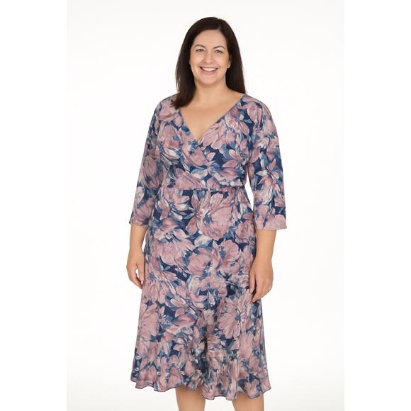 Kiyonna Wrap Dress Party Flirty Flounce Style Ruffled Hem Size 2X Feminine - Picture 1 of 5